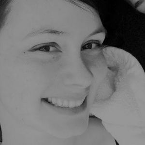 Meet your Posher, Naomi